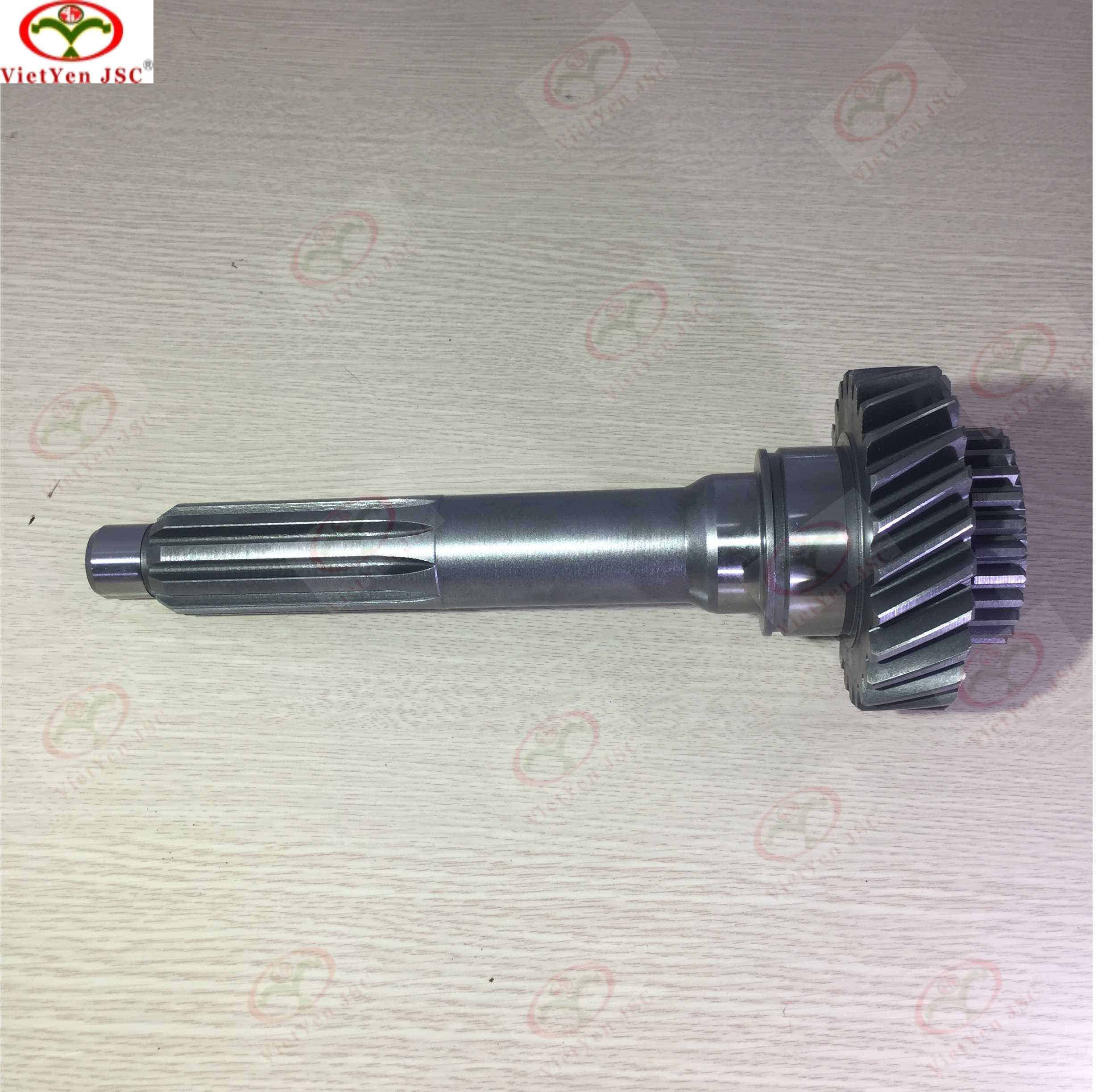 A cơ hộp số chính EQ145