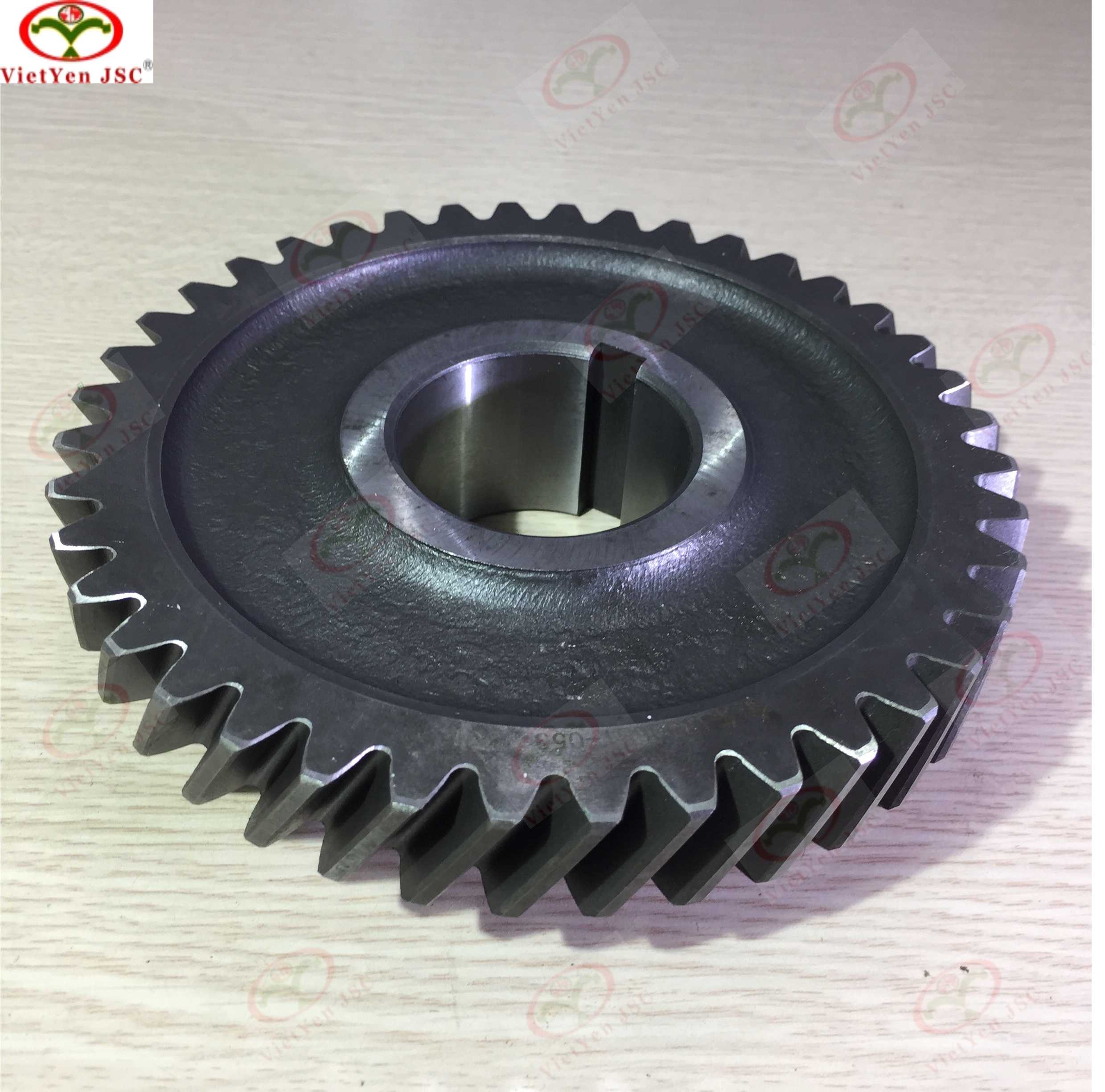 Bánh răng số 5 - trục trung gian EQ145 40rc, cá