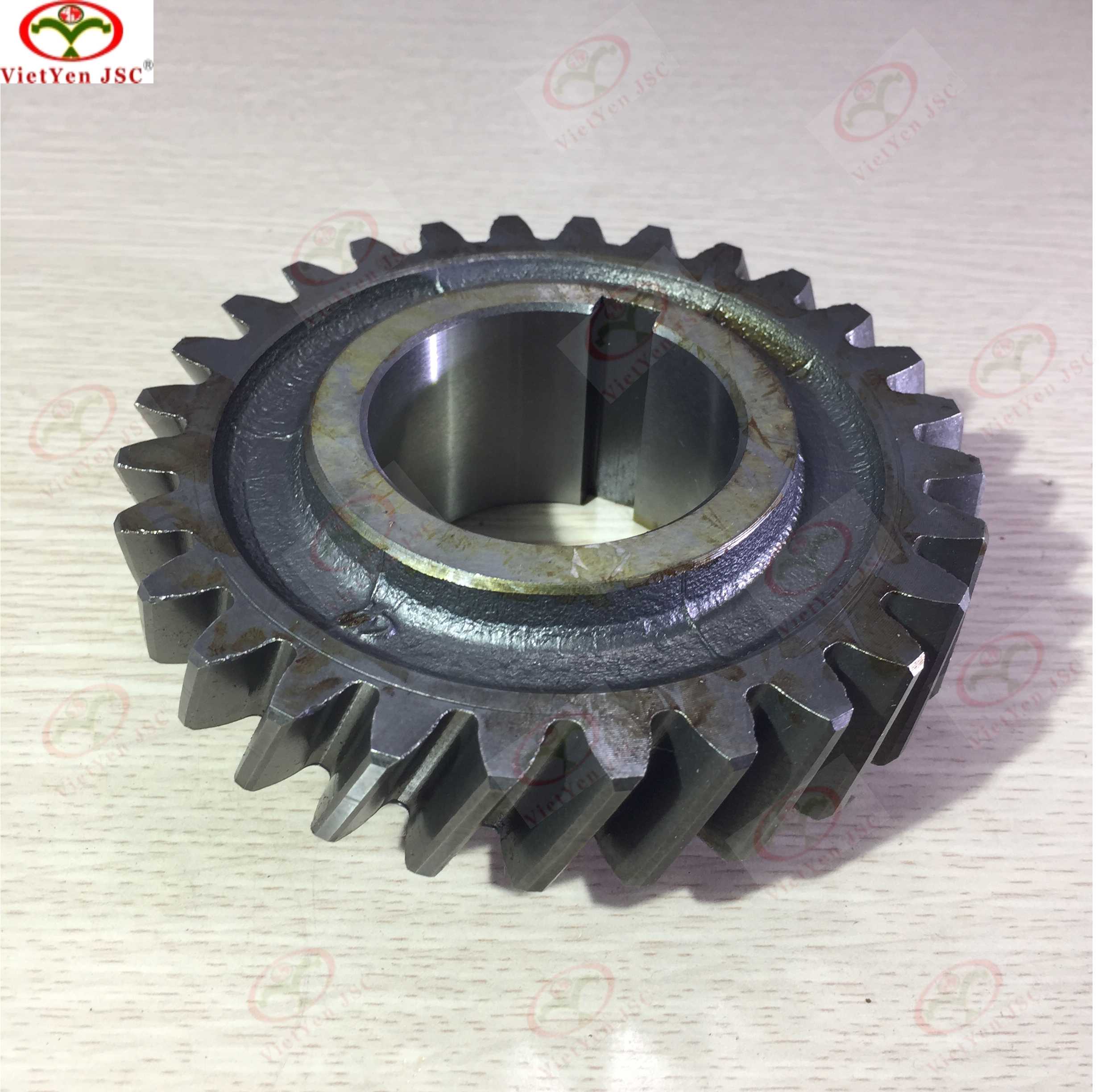 Bánh răng số 3 - trục trung gian EQ140 28rc, cá